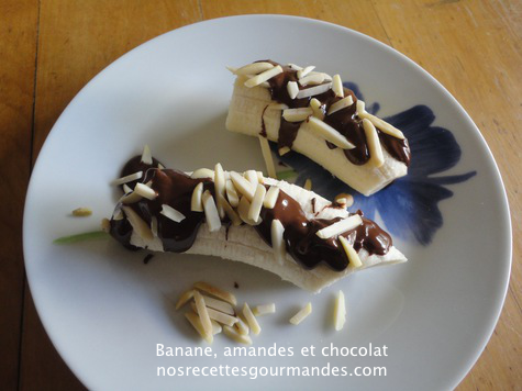 Bananes, amandes et chocolat